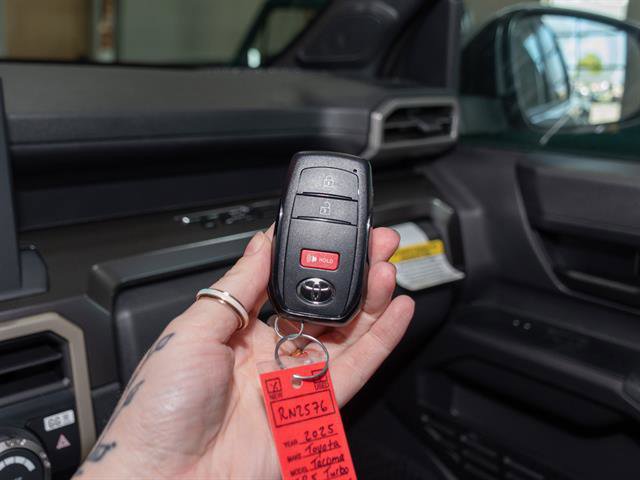 New 2025 Toyota Tacoma SR5 image 18