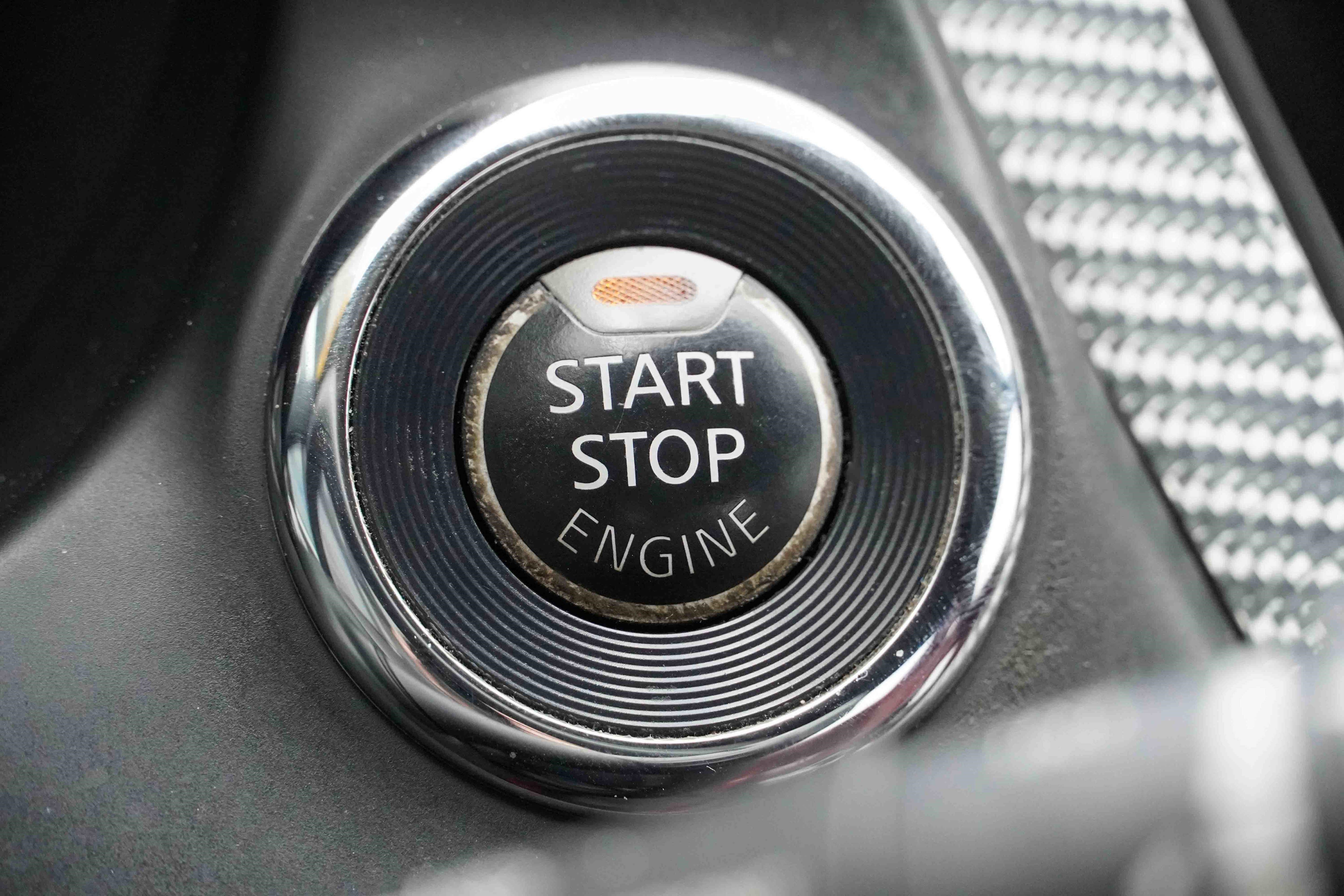 Used 2019 INFINITI Q60 Red Sport 400 image 20