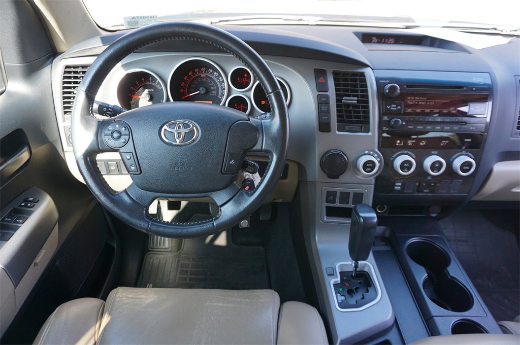 Used 2013 Toyota Sequoia SR5 image 5