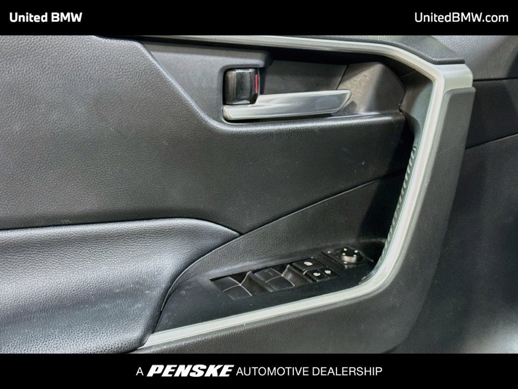 Used 2021 Toyota RAV4 XLE Premium FWD image 10