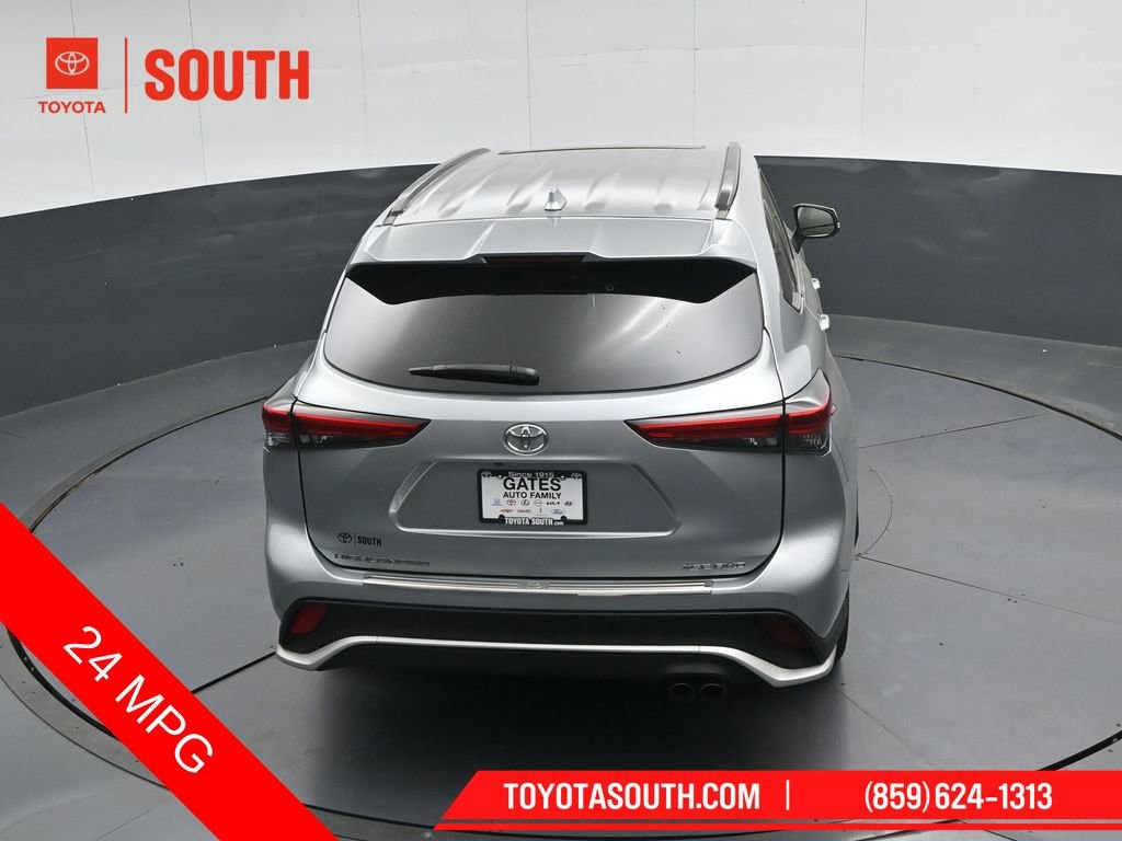 Used 2023 Toyota Highlander XSE image 48