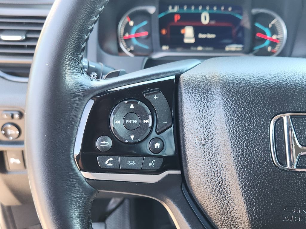 Used 2022 Honda Pilot Touring image 16