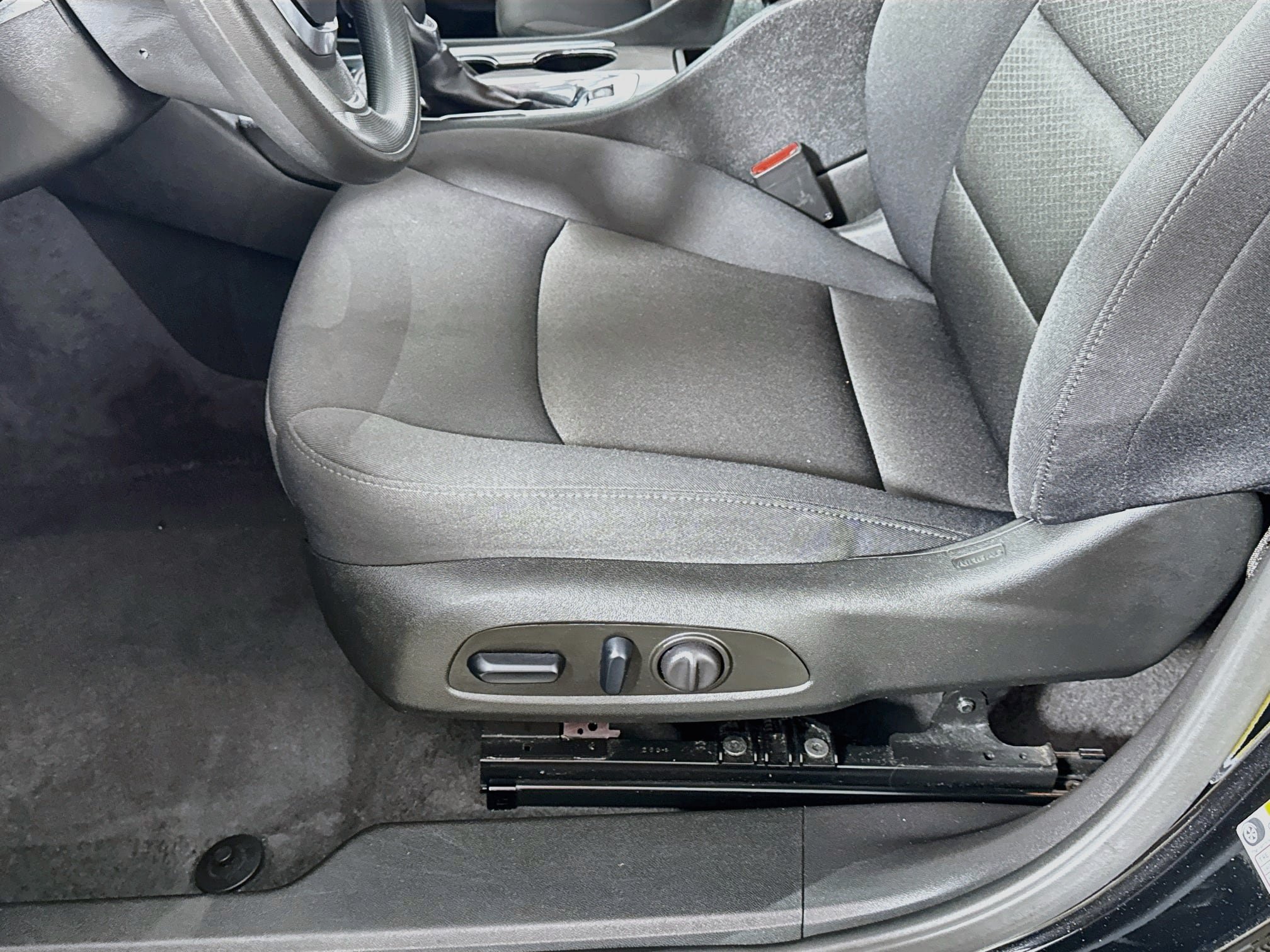Used 2025 Chevrolet Malibu LT FWD image 21