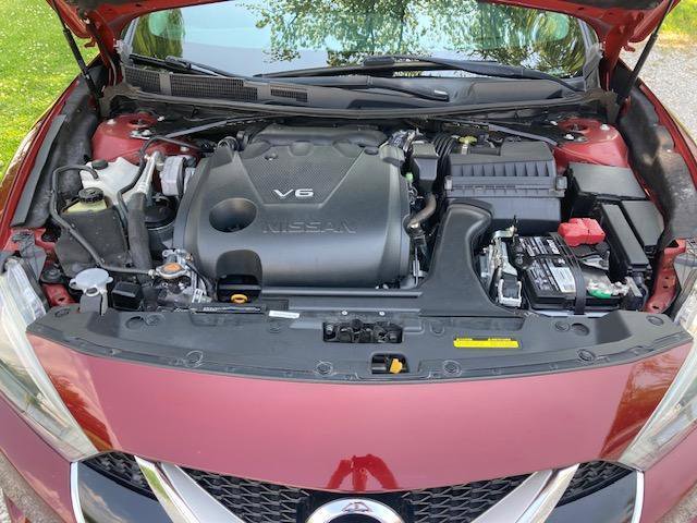 Used 2017 Nissan Maxima Platinum FWD image 39