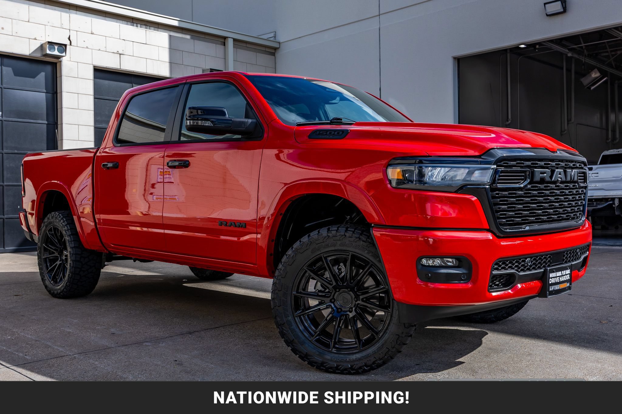 Used 2025 RAM 1500 Big Horn AWD/4WD image 1