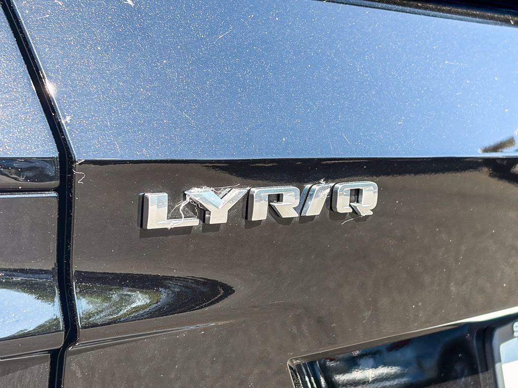 Certified 2025 Cadillac Lyriq Luxury image 9