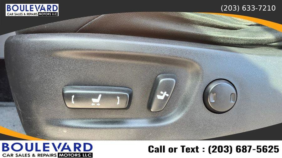 Used 2010 Toyota 4Runner SR5 AWD/4WD image 14