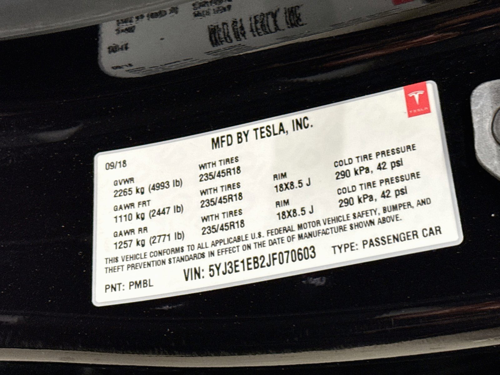 Used 2018 Tesla Model 3 Long Range AWD/4WD image 32