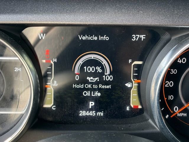 Used 2023 Jeep Gladiator Mojave w/ Cold Weather Group image 18