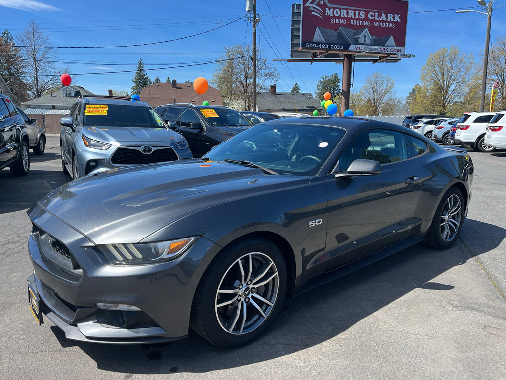 Used 2017 Ford Mustang GT Premium w/ Equipment Group 401A RWD image 2