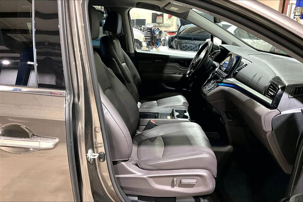 Used 2020 Honda Odyssey Elite image 7