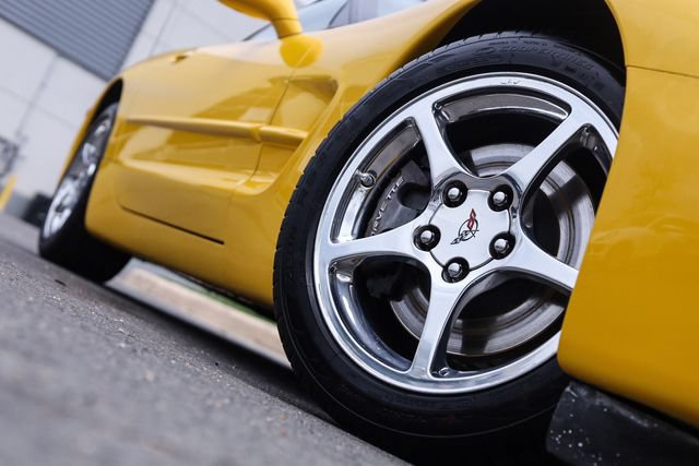 Used 2003 Chevrolet Corvette Convertible w/ Preferred Equipment Group1 RWD image 16