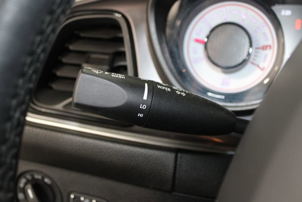 Used 2021 Dodge Challenger R/T Scat Pack w/ Shaker Package image 33