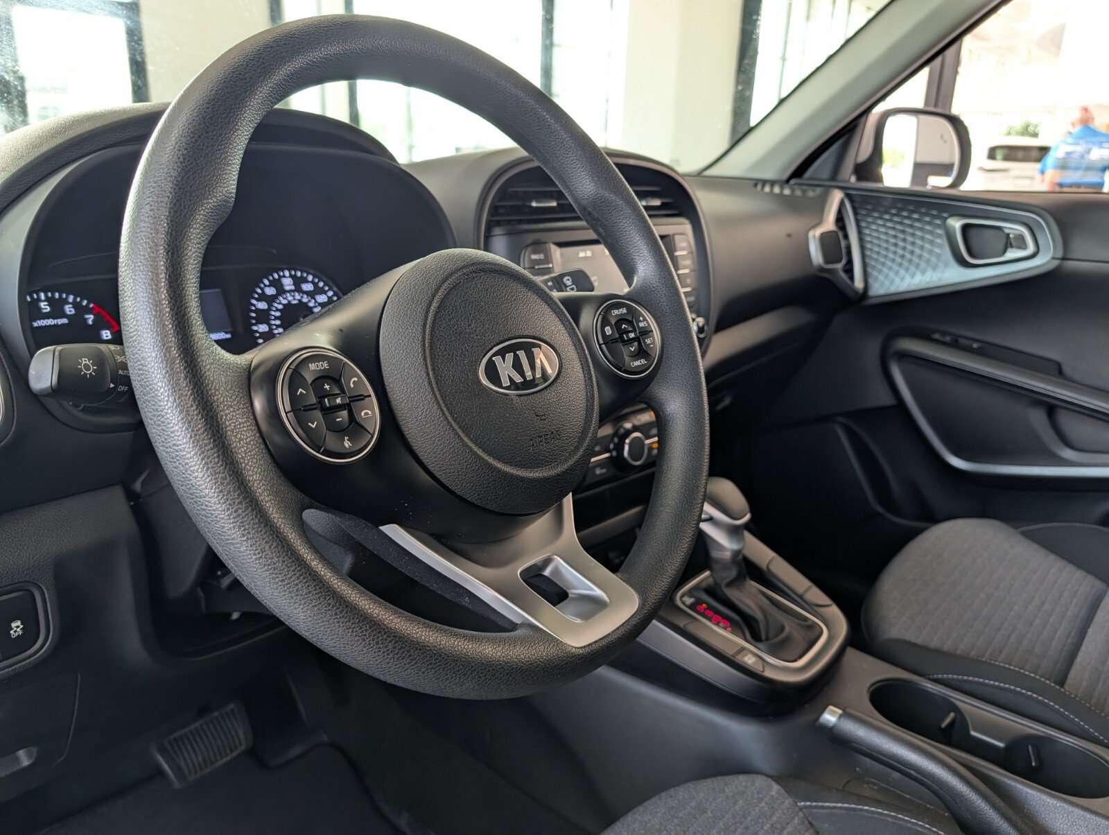 Used 2021 Kia Soul S FWD image 16