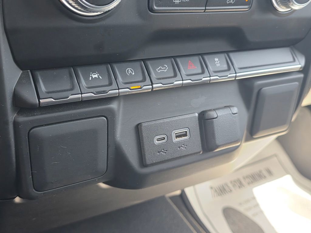 Used 2024 GMC Sierra 1500 Pro w/ Pro Value Package image 29