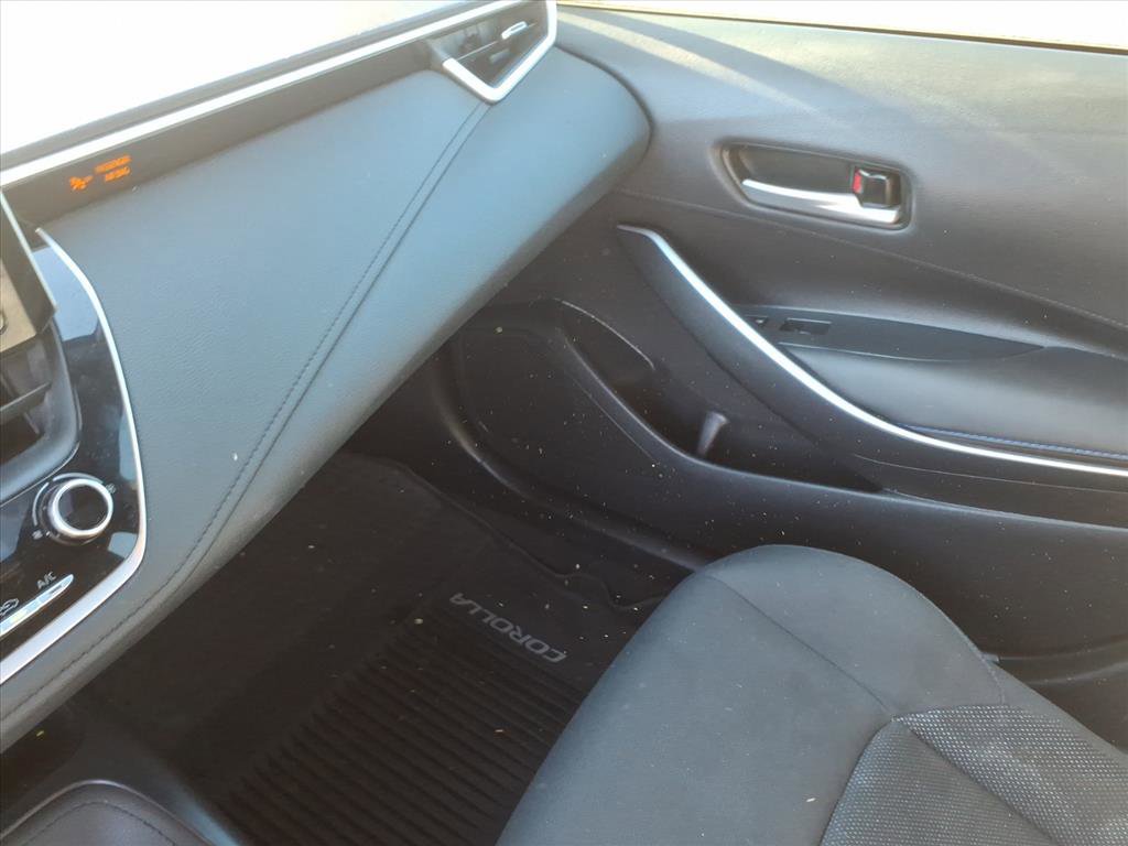 Used 2020 Toyota Corolla SE w/ SE Premium Package FWD image 35