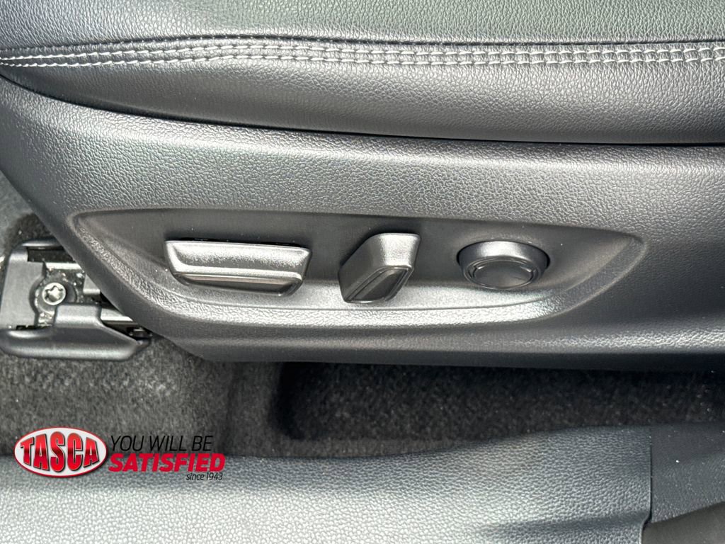 Used 2026 Toyota Corolla Cross XLE w/ Convenience Package AWD/4WD image 50