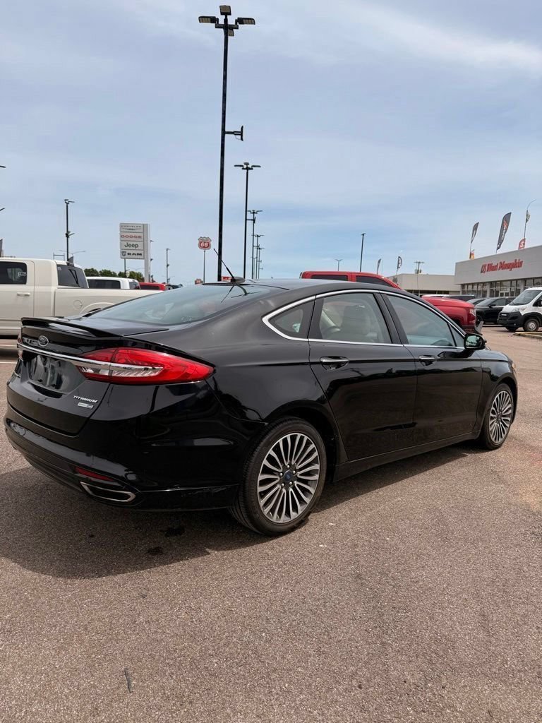 Used 2018 Ford Fusion Titanium AWD/4WD image 24