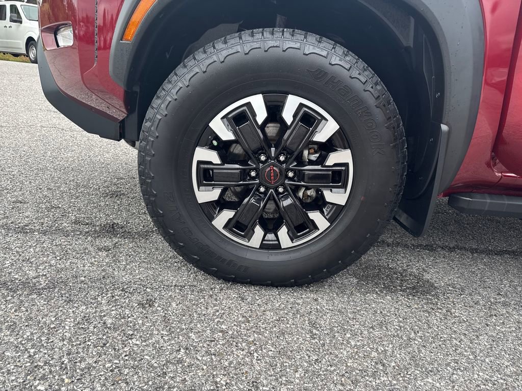 Used 2024 Nissan Frontier PRO-4X w/ Off-Road Protection Package AWD/4WD image 26