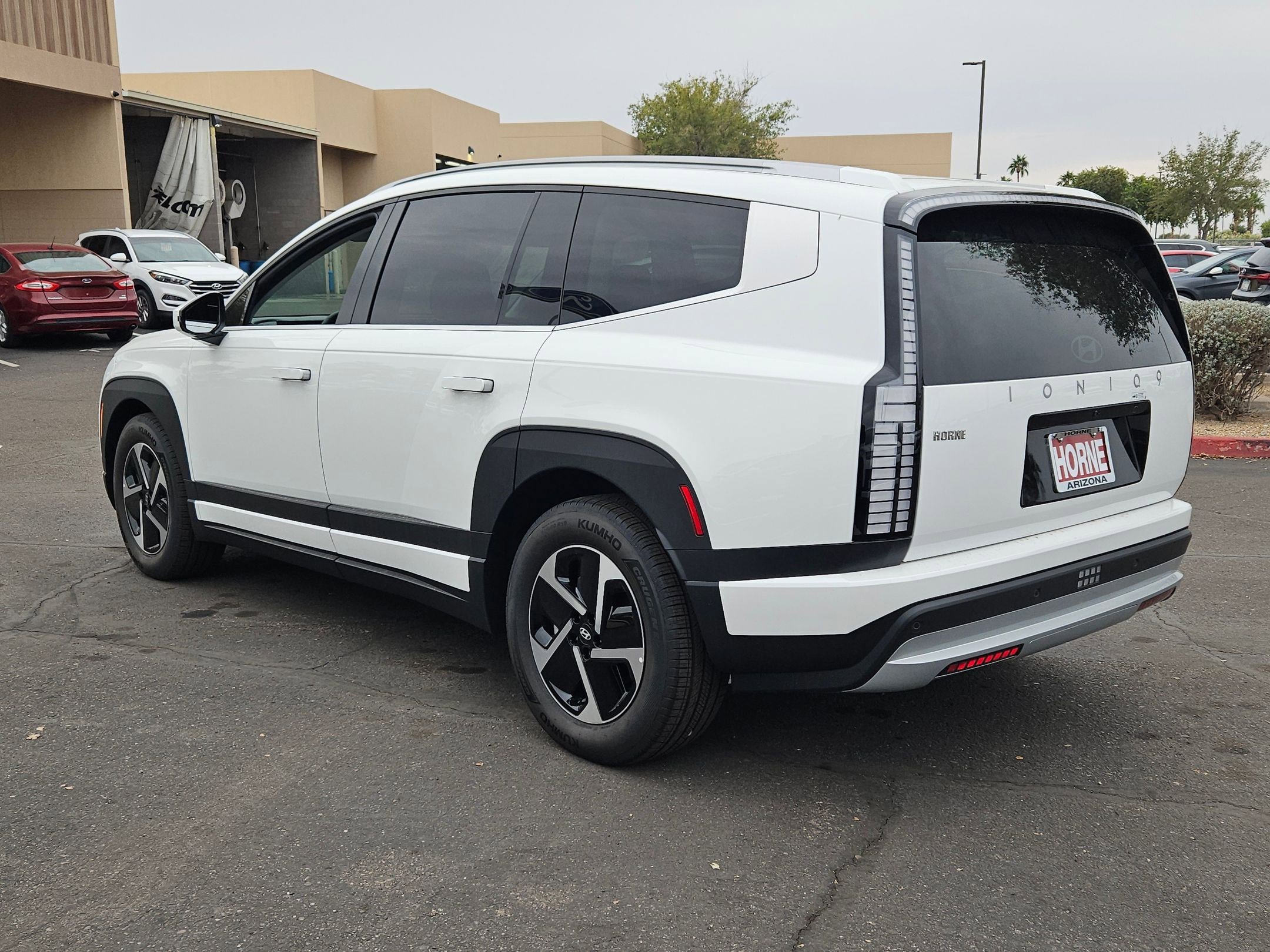 New 2026 Hyundai Ioniq 9 S image 4