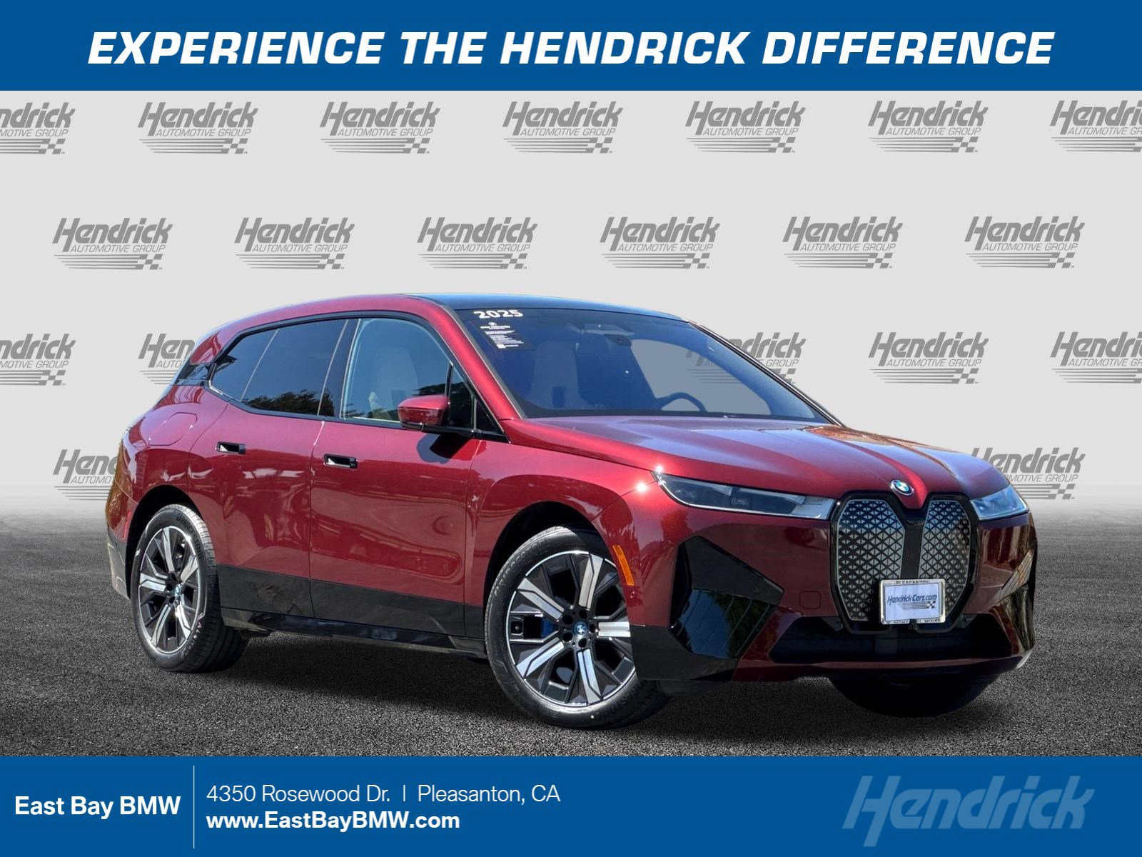 Certified 2025 BMW iX xDrive50 AWD/4WD image 1