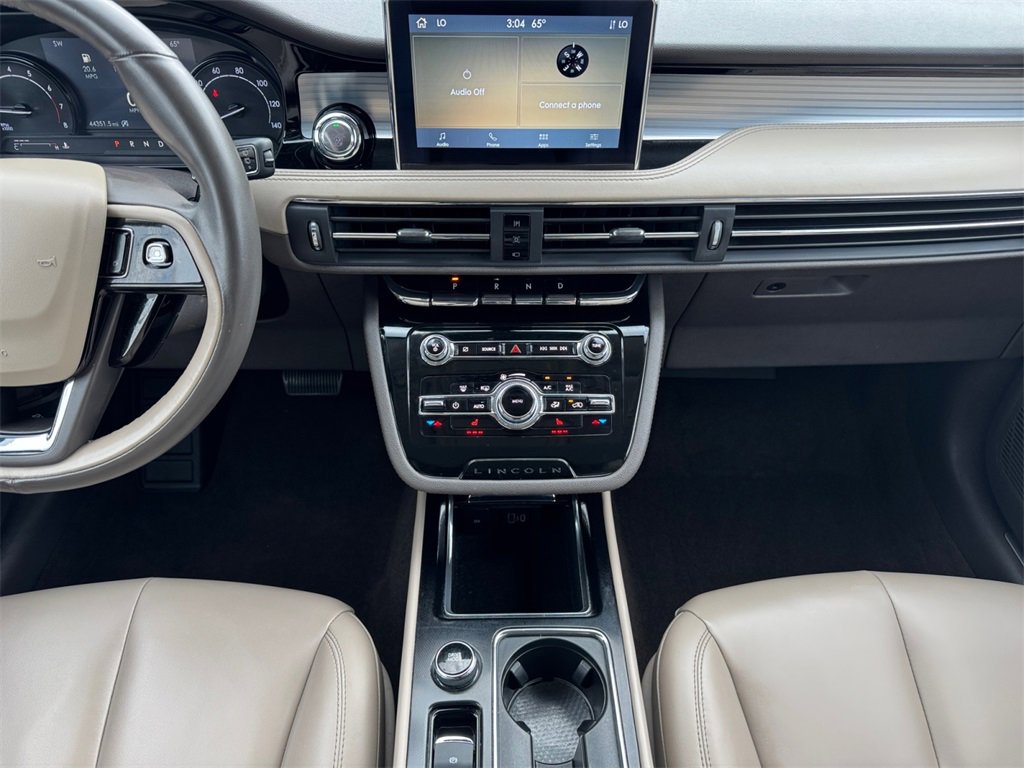 Used 2021 Lincoln Corsair Standard image 11