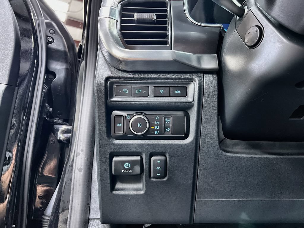 Used 2023 Ford F150 Lariat w/ Equipment Group 502A High AWD/4WD image 15
