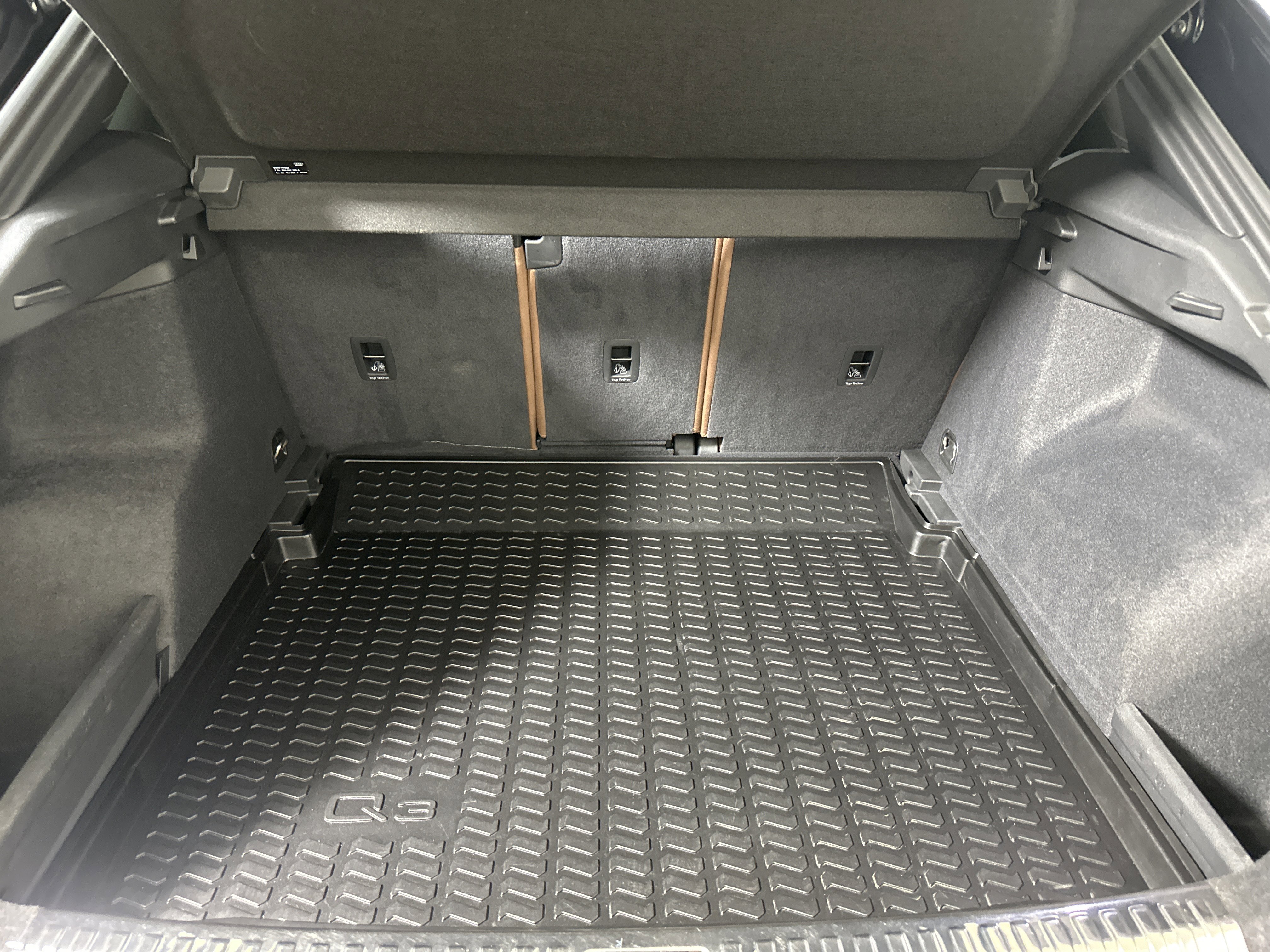 Used 2022 Audi Q3 2.0T Premium image 23