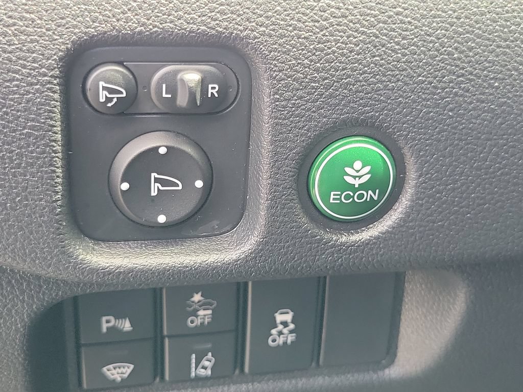 Certified 2025 Honda Passport TrailSport image 21