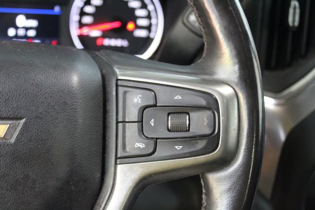 Used 2019 Chevrolet Silverado 1500 LT w/ Convenience Package AWD/4WD image 17