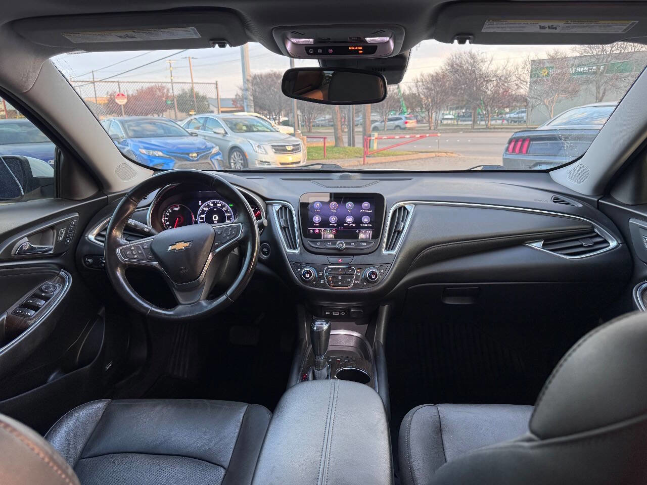 Used 2019 Chevrolet Malibu Premier w/ Sun and Wheel Package image 18