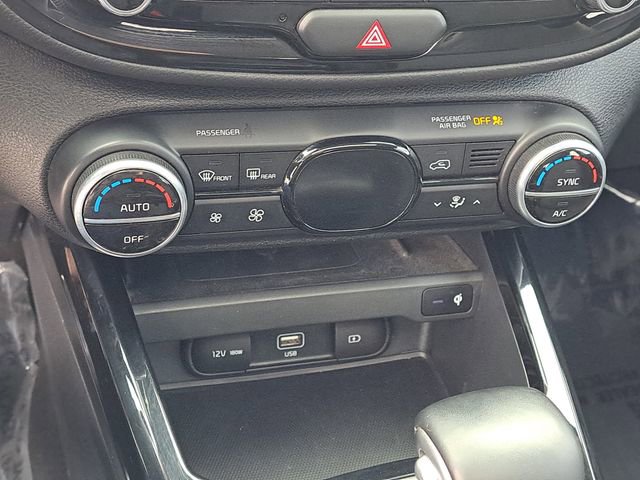 Used 2022 Kia Soul EX image 18