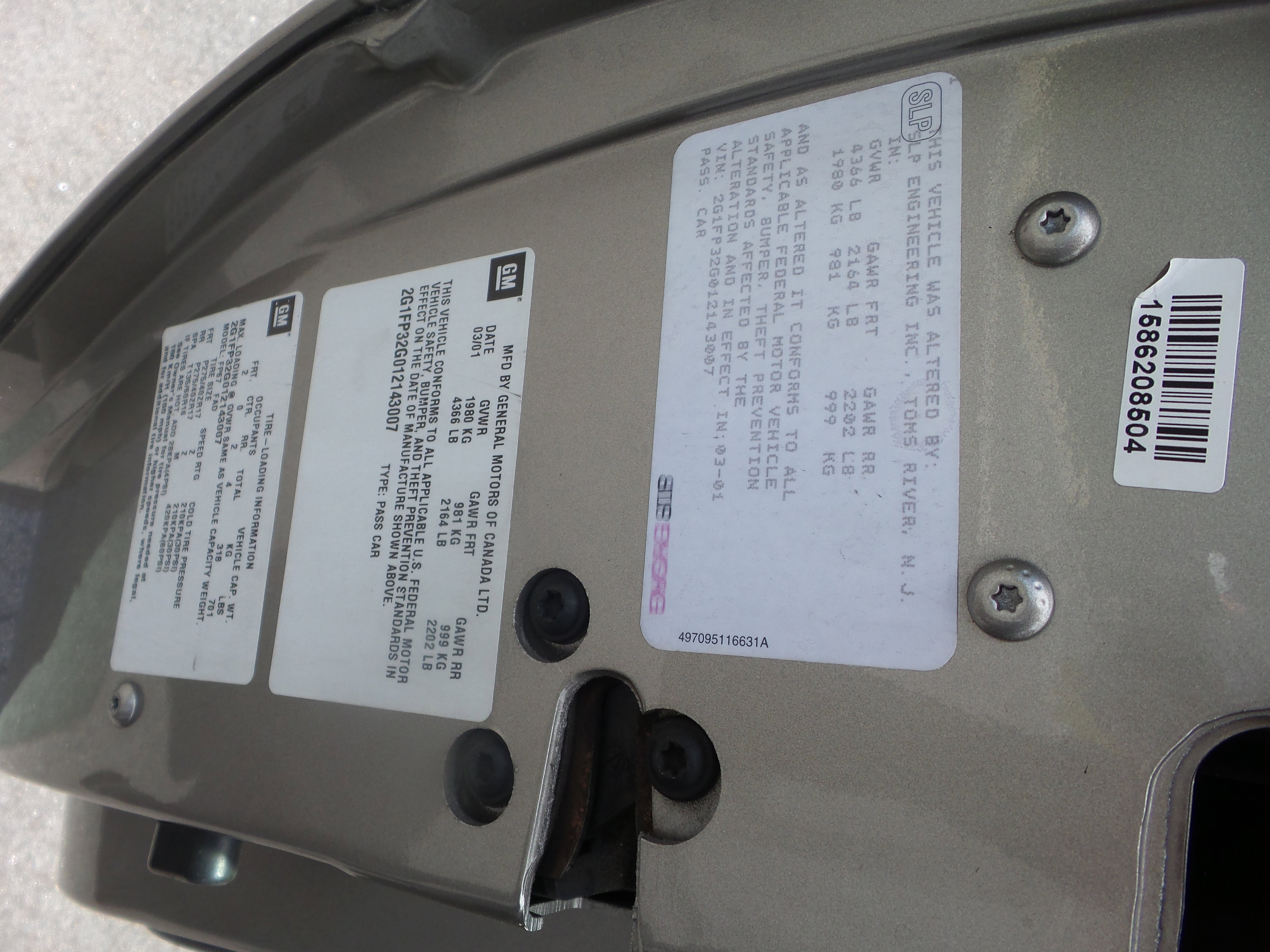 Used 2001 Chevrolet Camaro Z28 w/ SS Performance/Appearance Pkg image 46