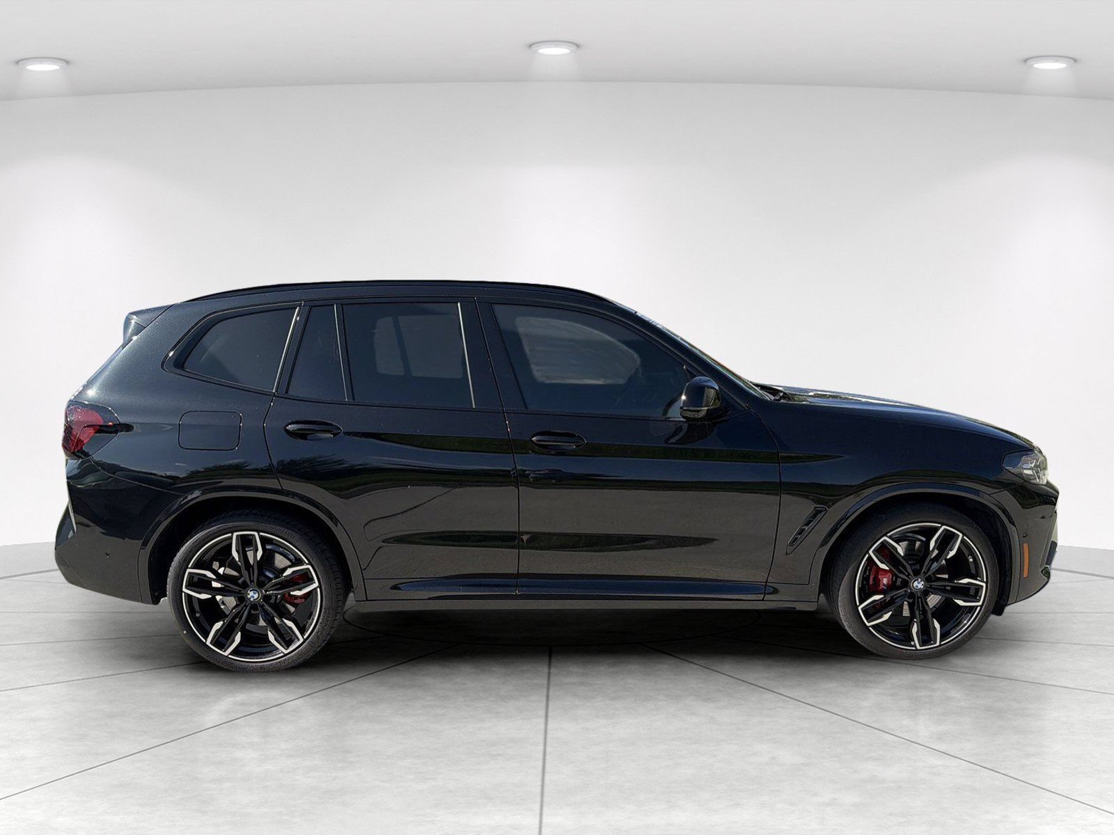 Used 2024 BMW X3 M40i AWD/4WD image 3
