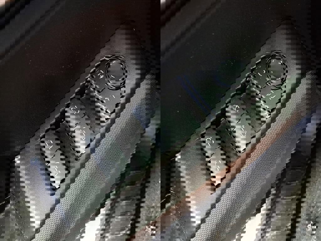 New 2026 GMC Canyon Elevation image 39