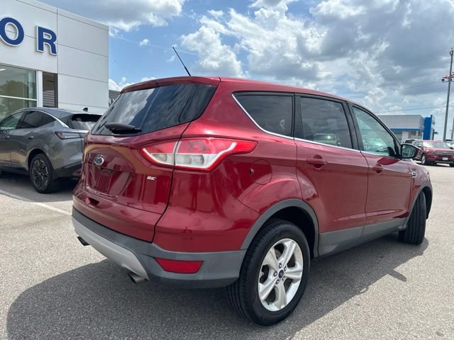 Used 2015 Ford Escape SE FWD image 18