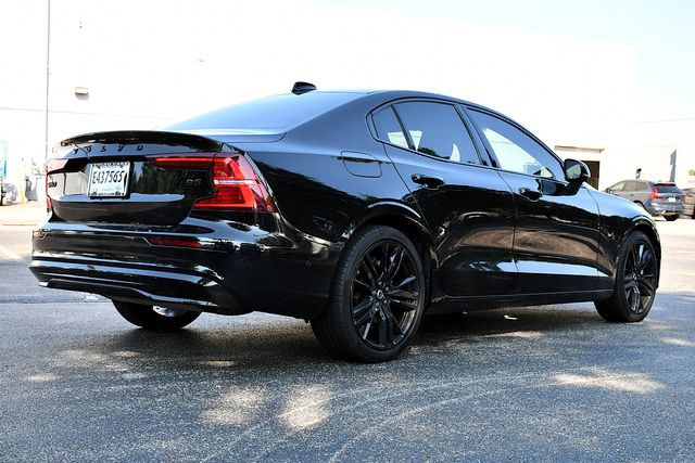 Used 2024 Volvo S60 B5 Plus FWD image 7