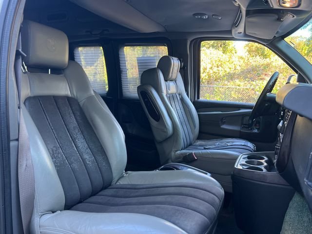 Used 2014 GMC Savana 1500 RWD image 33
