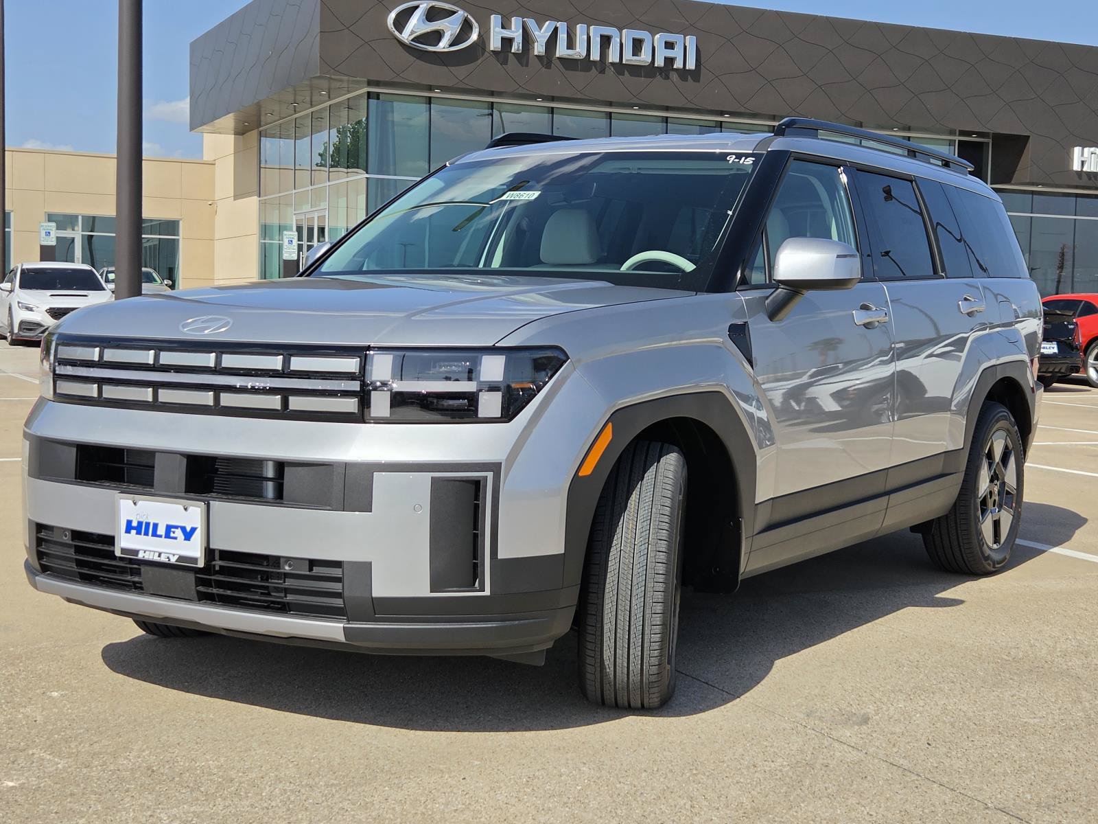 New 2027 Hyundai Santa Fe SEL FWD image 2