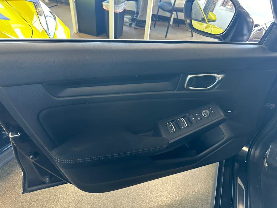 Used 2022 Honda Civic Sport image 14