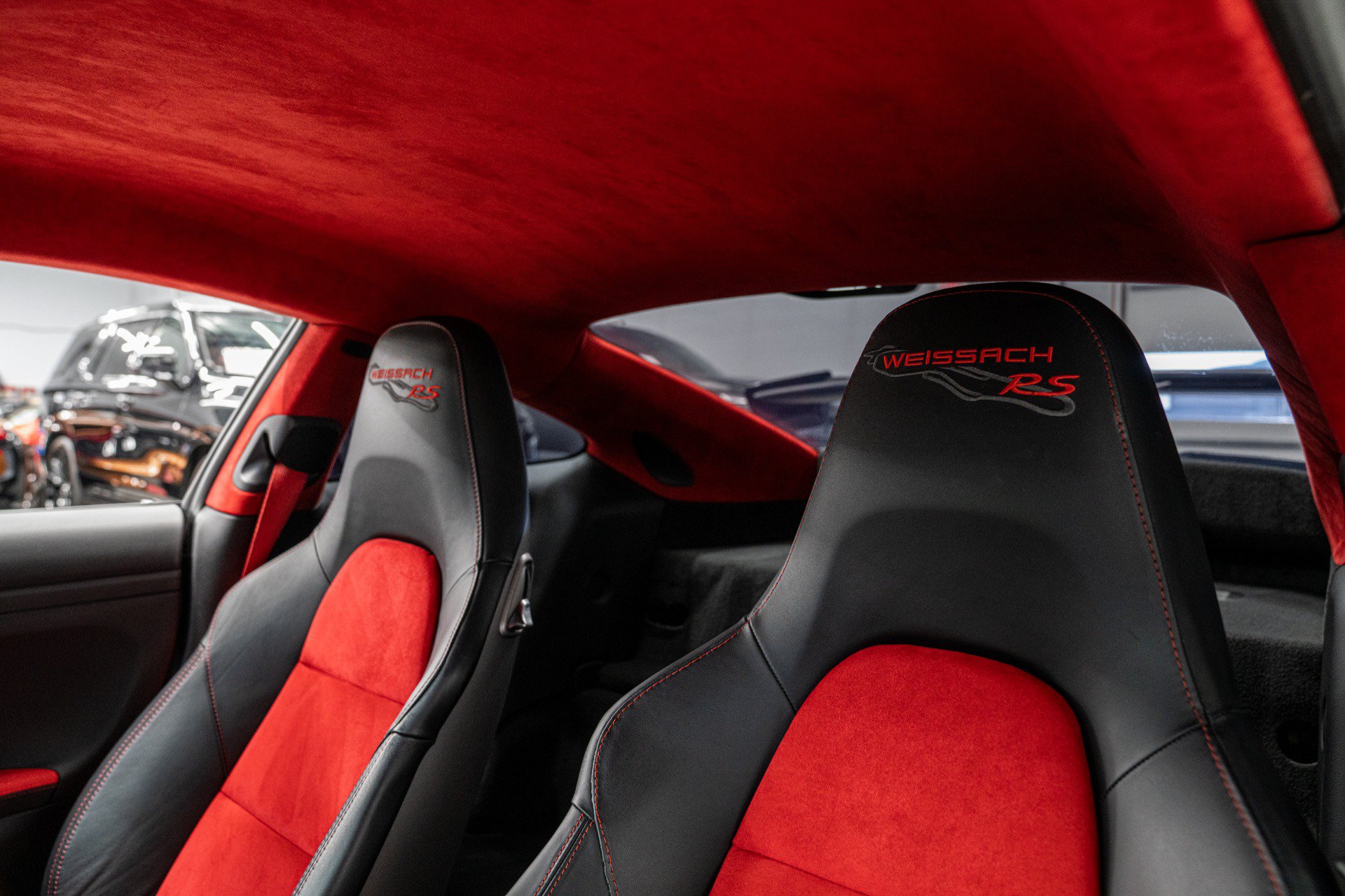 Used 2018 Porsche 911 GT2 RS RWD image 17