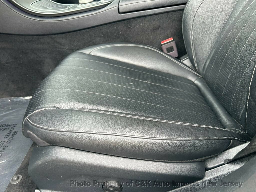 Used 2018 Mercedes-Benz E 300 4MATIC image 30