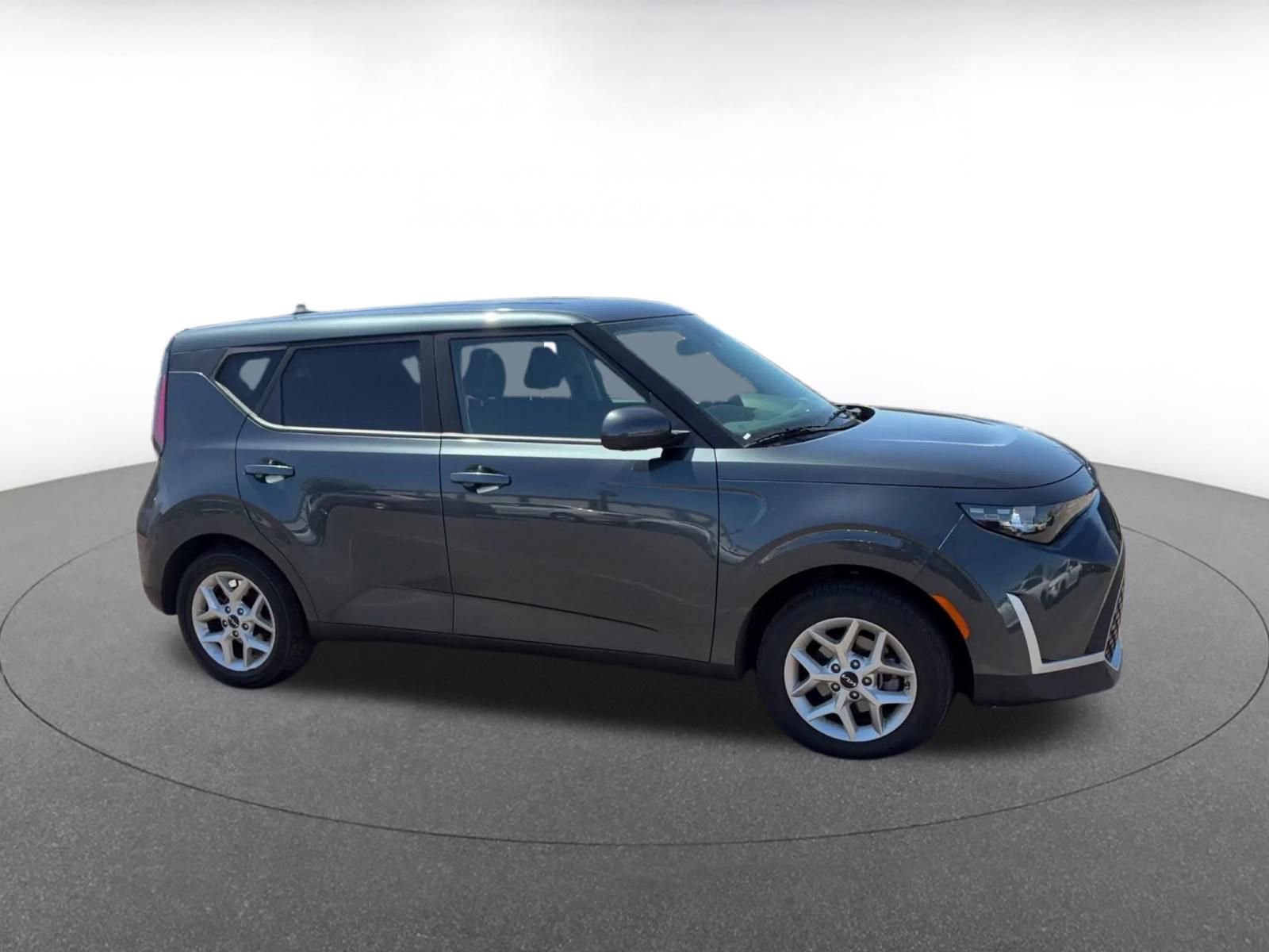 Used 2025 Kia Soul LX w/ LX Technology Package FWD video 2