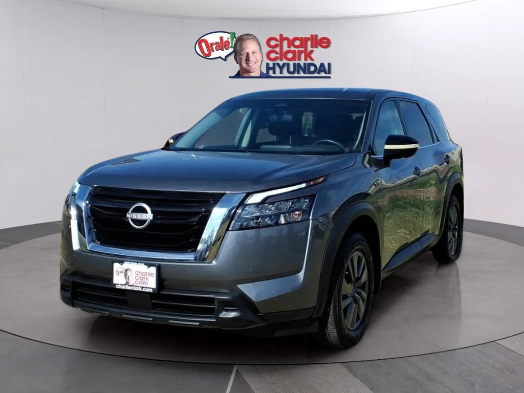 Used 2024 Nissan Pathfinder S