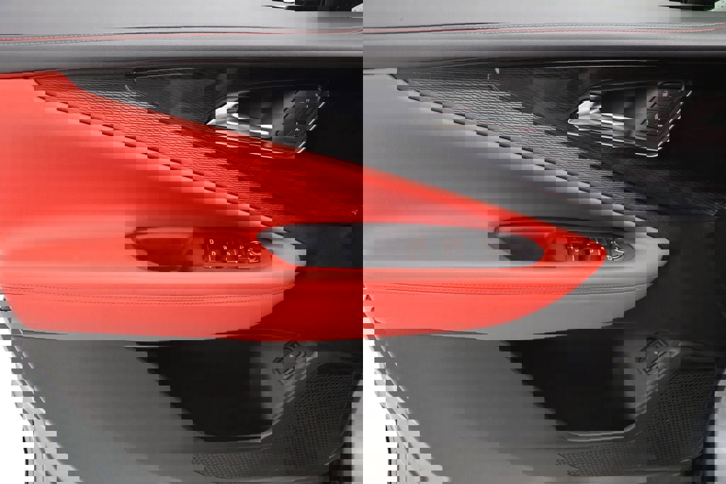 Used 2024 Chevrolet Blazer EV RS image 16