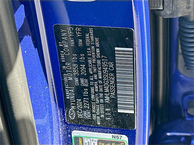 Used 2025 Hyundai Elantra Sport image 29