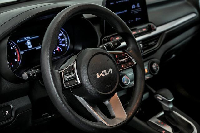 Used 2023 Kia Forte LXS image 14