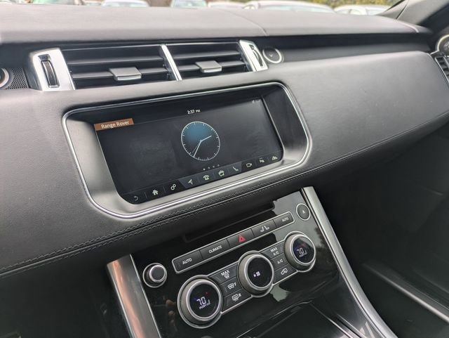 Used 2017 Land Rover Range Rover Sport HSE Dynamic image 11