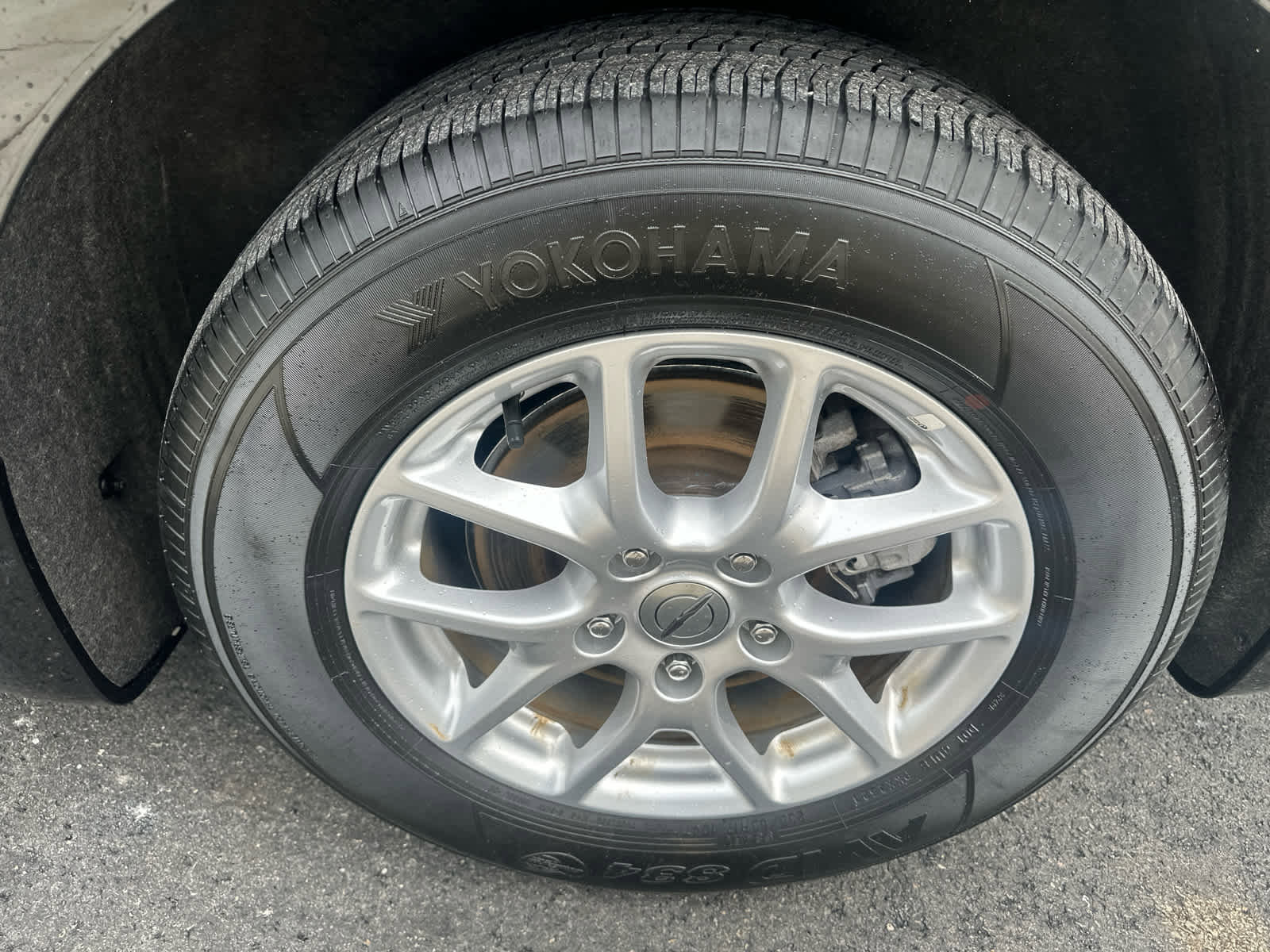 Used 2024 Chrysler Pacifica Touring-L image 13