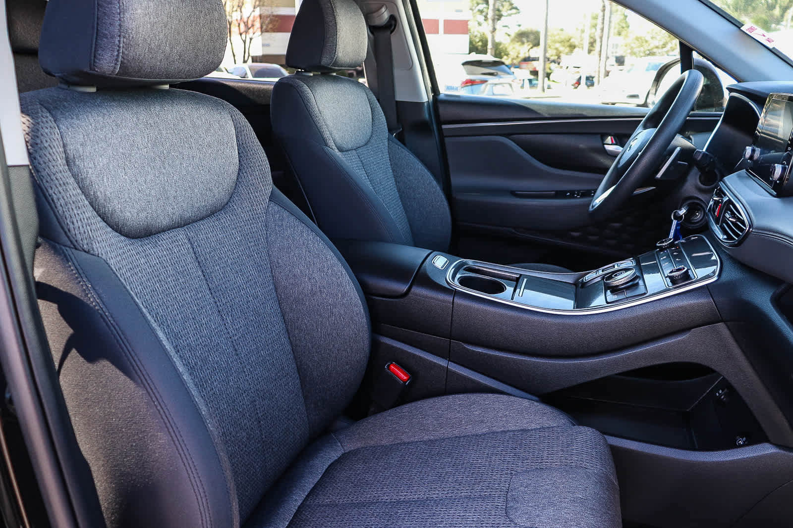 Used 2023 Hyundai Santa Fe SE image 24